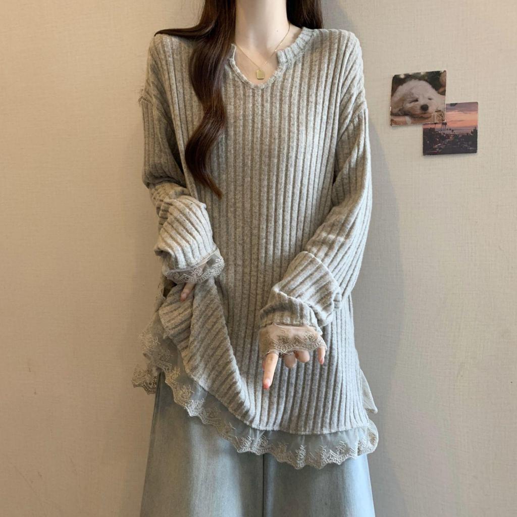 Women's Plus Size V-Neck Lace Hem Long Sleeve Loose T-Shirt – Spring Fashion