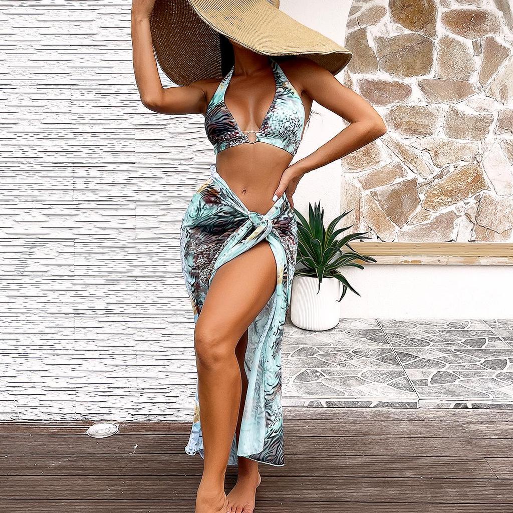 2024 Hot Girl Print Three-Piece Bikini Set with Yarn Skirt - Sexy Backless Design
