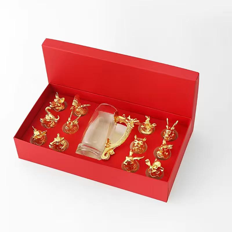 Zodiac Crystal Baijiu Shot Glass & Decanter Gift Set