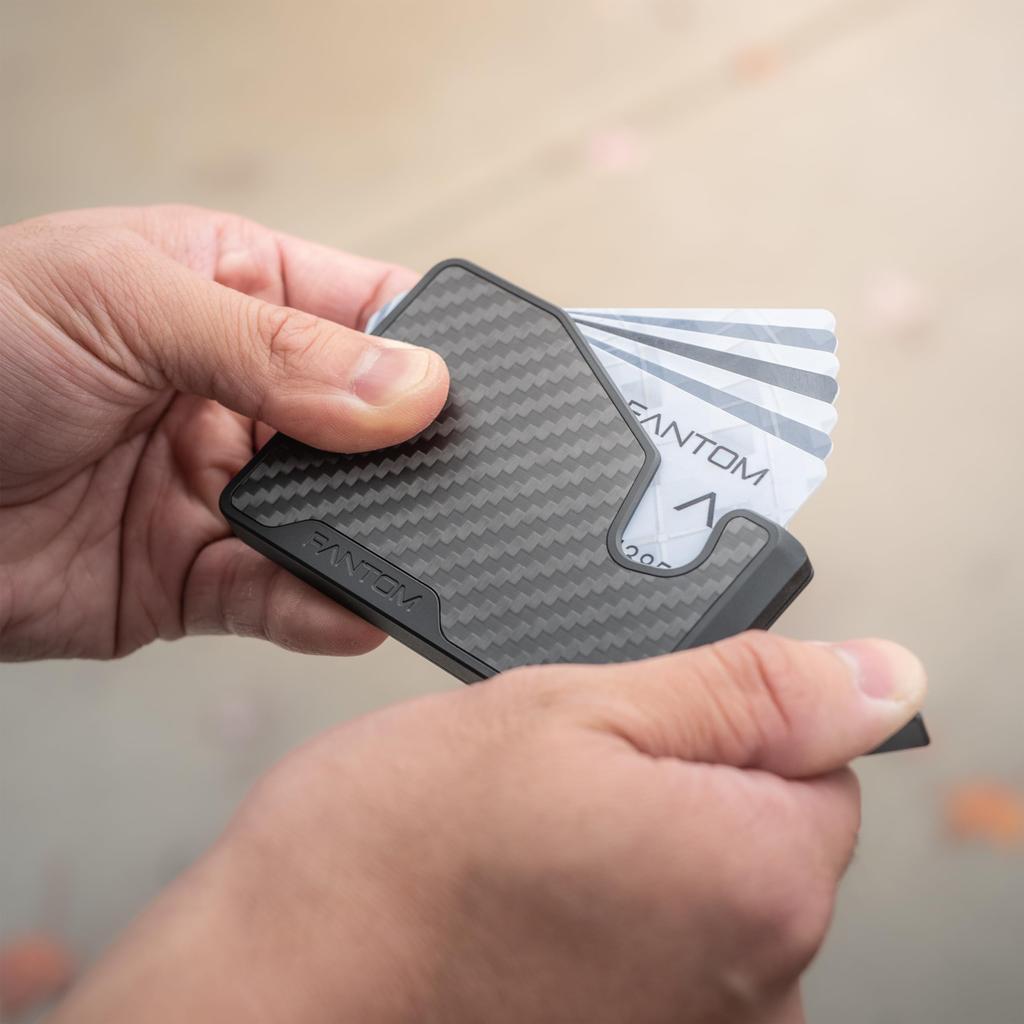 Carteira FANTOM X para leque de cartões, Porta-cartões de alumínio RFID, Fibra de carbono, Extra fina, Capacidade para 4-7 cartões, Carteira minimalista de alumínio para leque de cartões, Fantom