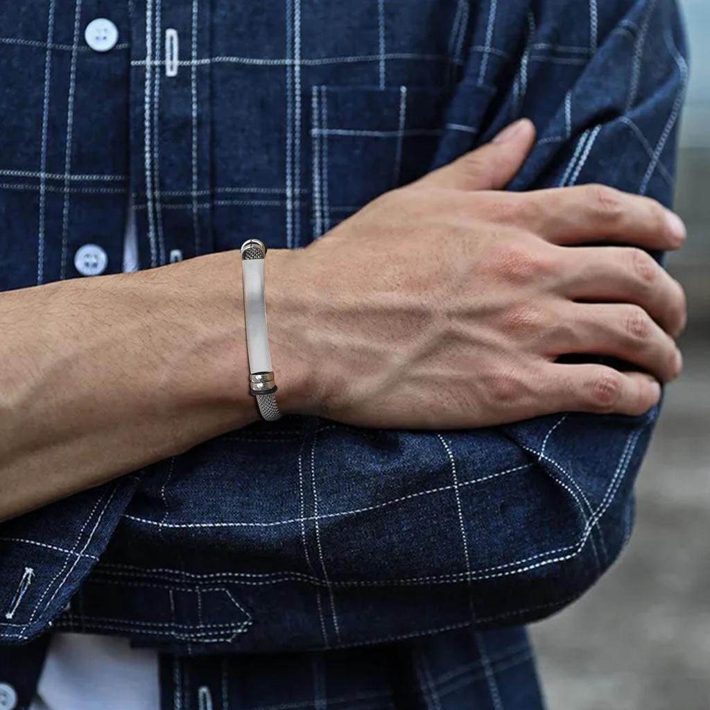 Personalized Bracelets For Men Women Customize Unisex Bangle Gift For Wedding Birthday Party Dad Boyfriend Mom Girlfriend