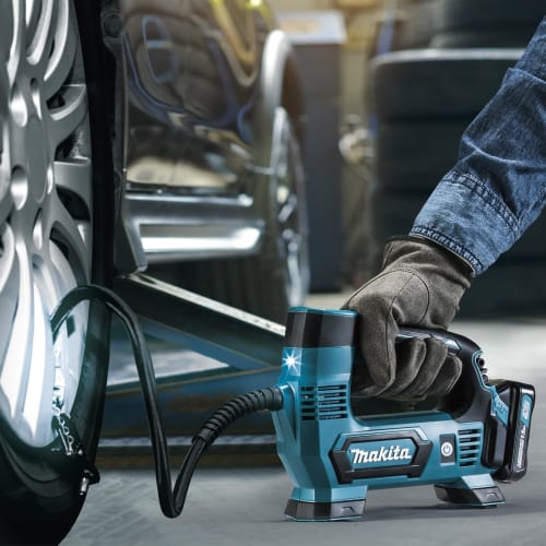 Makita Rechargeable Air Pump (Battery BL1015, Charger DC10SA, Case Included) MP100DSH Body: Depth 23.5cm Body: Height 17.3cm Body: Width 7.4cm
