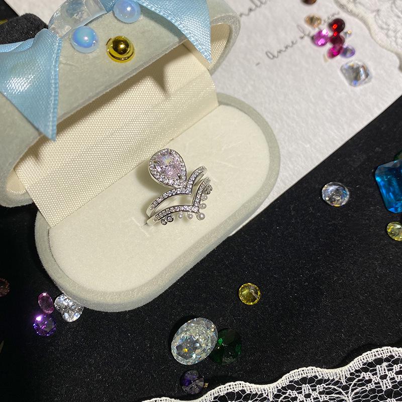 Clear Sky S925 Silver V-Crown Yellow Zircon Drop Ring: Luxury Stackable Double Layer Women's Ring