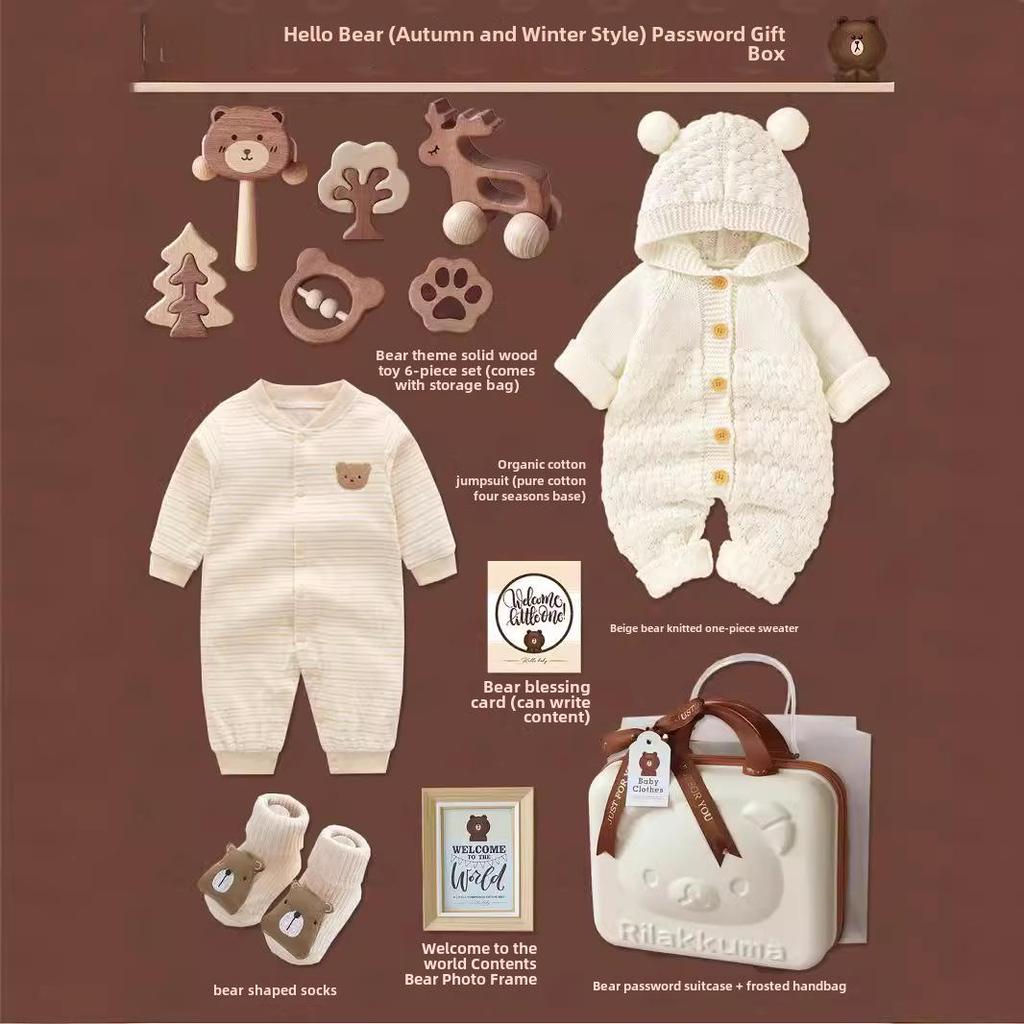 Conjunto de presente de urso de algodão orgânico com brinquedo de madeira em mala – presente unissex de primavera para o inverno