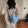 Simple And Fashionable Shoulder Bag, Fashionable And Large-Capacity Lightweight Casual Shell Bag, Trendy Messenger Bag For Women
