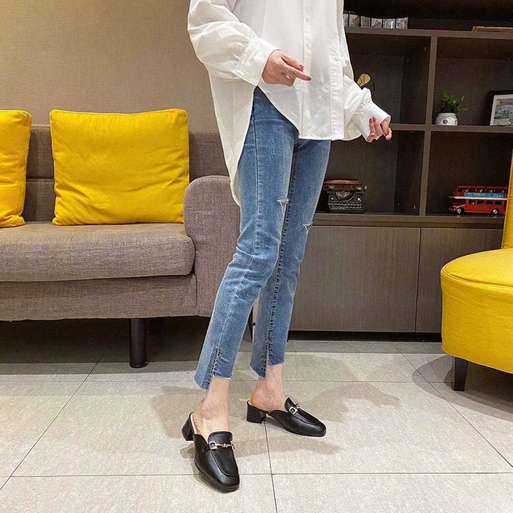 Niche square head cool slippers women's summer 2025 new fashion versatile comfortable casual women's bag head half slippers