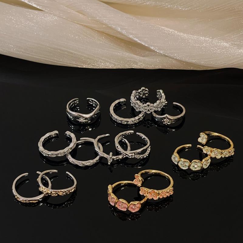 Simple And Fashionable Flower Opening Ring Dripping Oil Personality Full Diamond Stacking Wearing Combination Niche Design Ring Woman