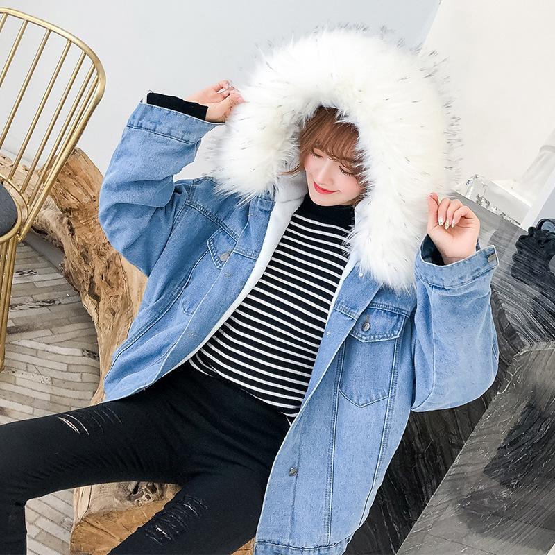Women's Cozy Padded Denim Jacket - Casual Button Down With Fur Collar