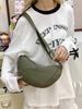 Street Style Duffle Bag With Nylon Material And Zipper Closure For Daily Use