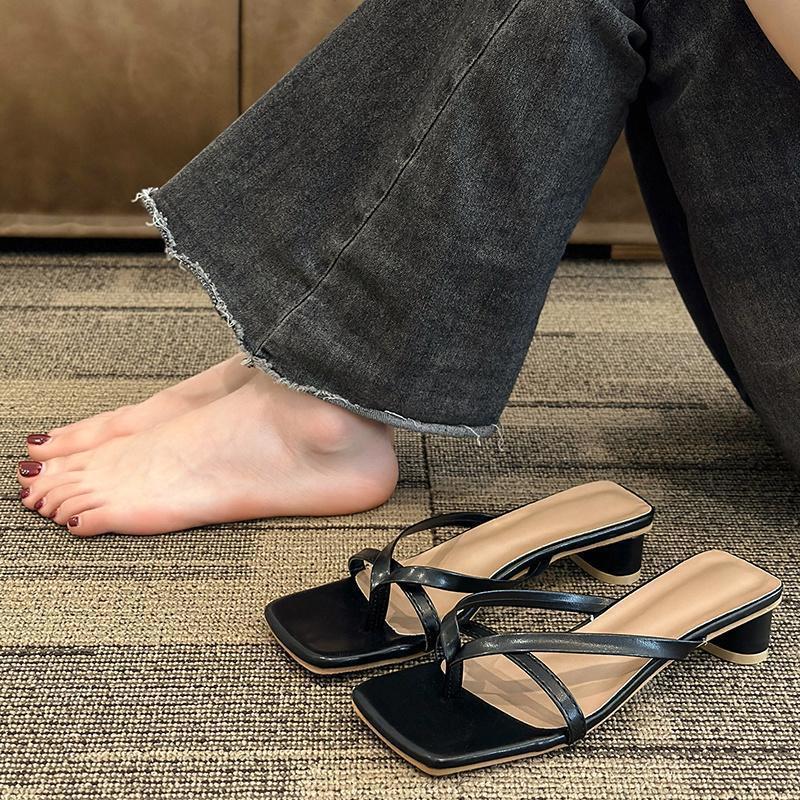 

French evening slippers outer women s shoes summer 2025 new thick heel square toe silver sandals 35