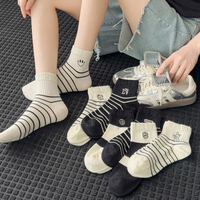 5/10 Pairs Casual Women's Mid Calf Socks Spring Summer Lightweight Black and White Striped Embroidered Cotton Socks Cute Teenage Girls' Long Socks