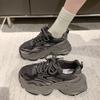 2025 autumn new retro student lightweight heightening platform sports shoes women's Hong Kong style showing feet small casual dad shoes