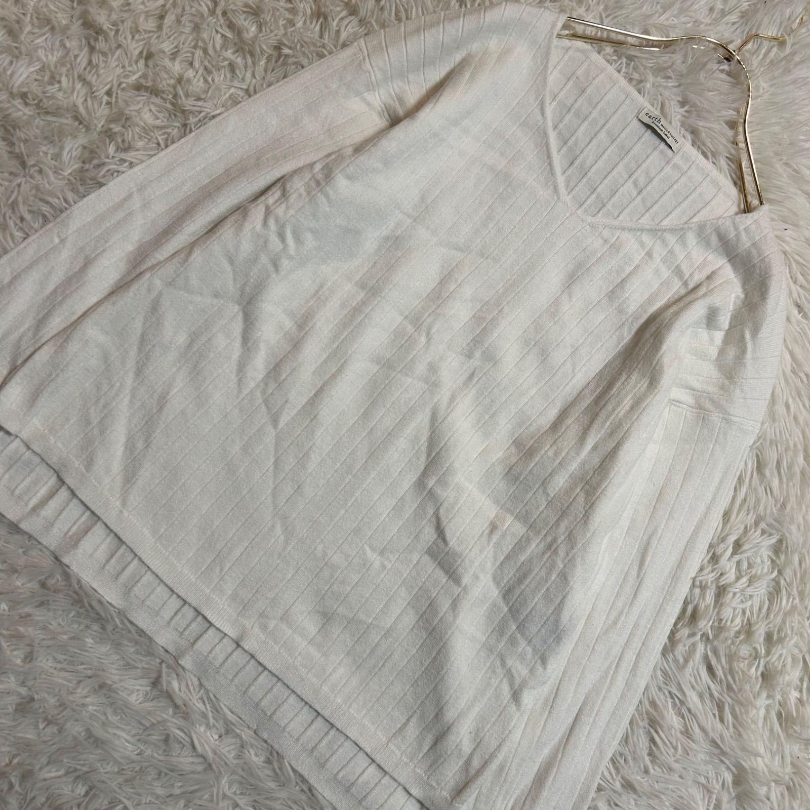 earth music&ecology rib cut and sew white F beautiful V neck