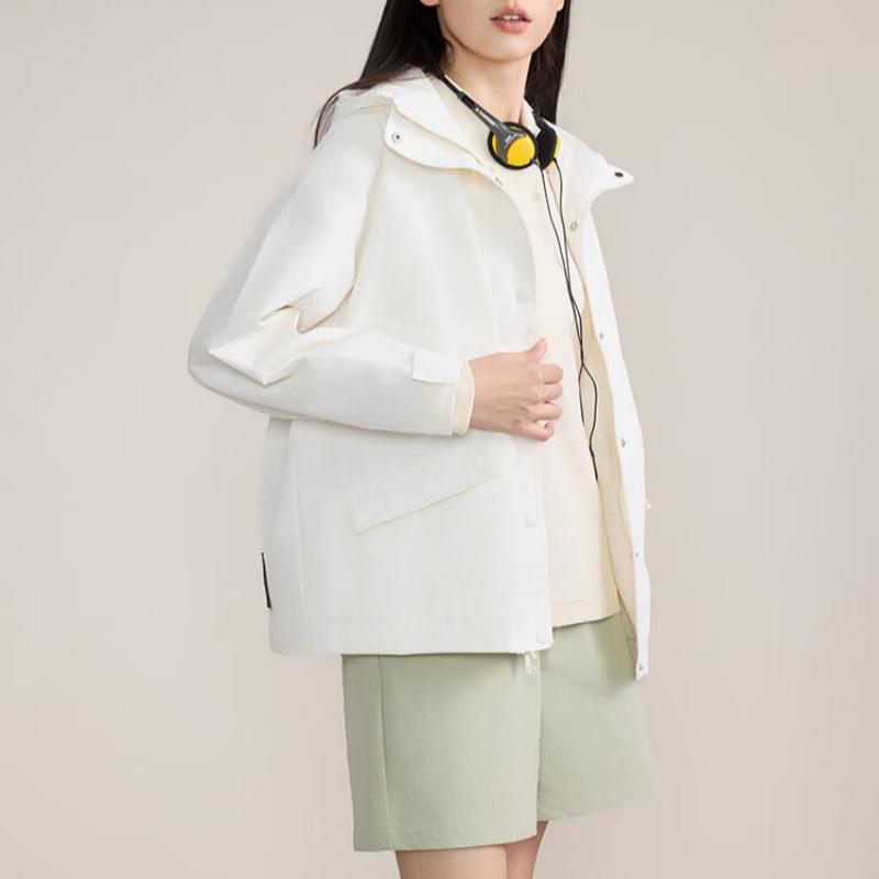 New Balance FW24 Jackets & Coats Women's Ecru AWJ43308-CIC