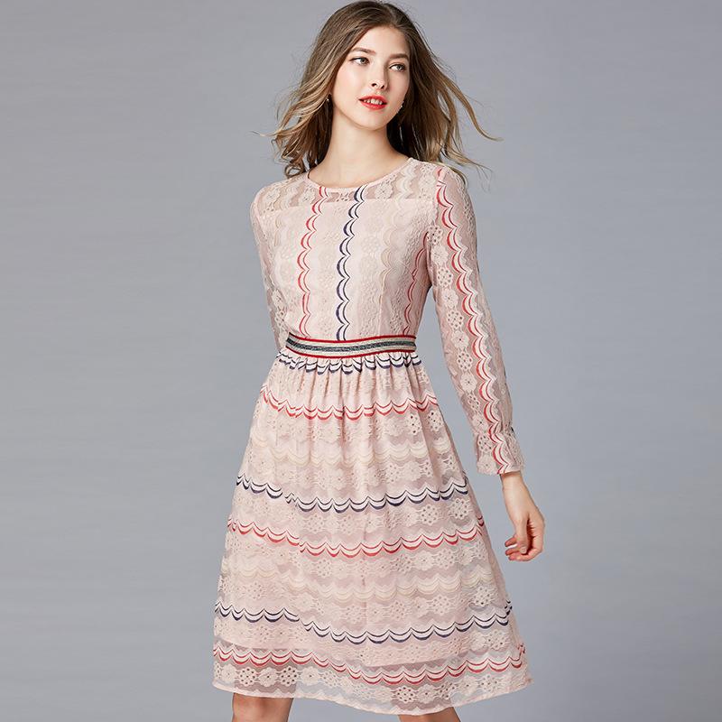 2023 Spring Hong Kong Style Lace Dress - Elegant Temperament, Plus Size Up To 200 Jin