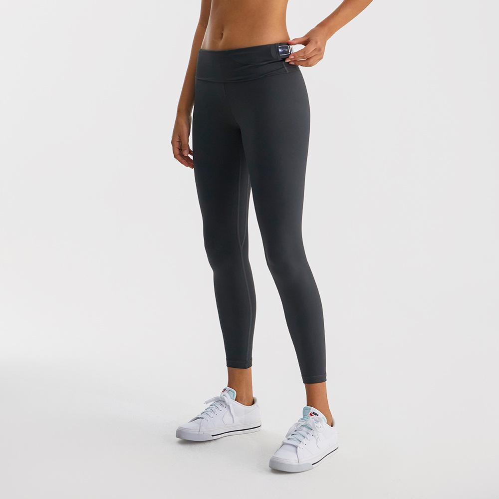 Neue High-Waist Yoga-Hose mit Nude-Gefühl: Damen-Leggings mit Hüftlift, Bauchkontrolle und Feuchtigkeitsableitung