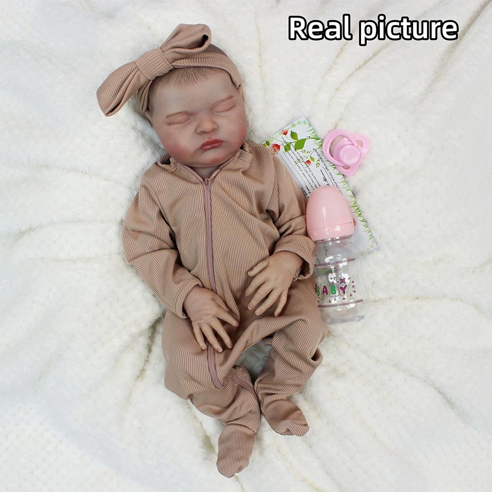 18 Zoll Reborn Baby Puppe Laura 3D Realistisches Baby mit weichen und dehnbaren Eigenschaften Puppenspielzeug für Geschenk