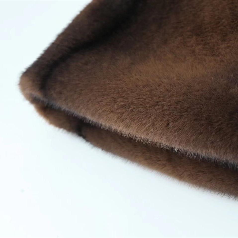 2025 Spring Women's Versatile Faux Fur Pocket Short Skirt