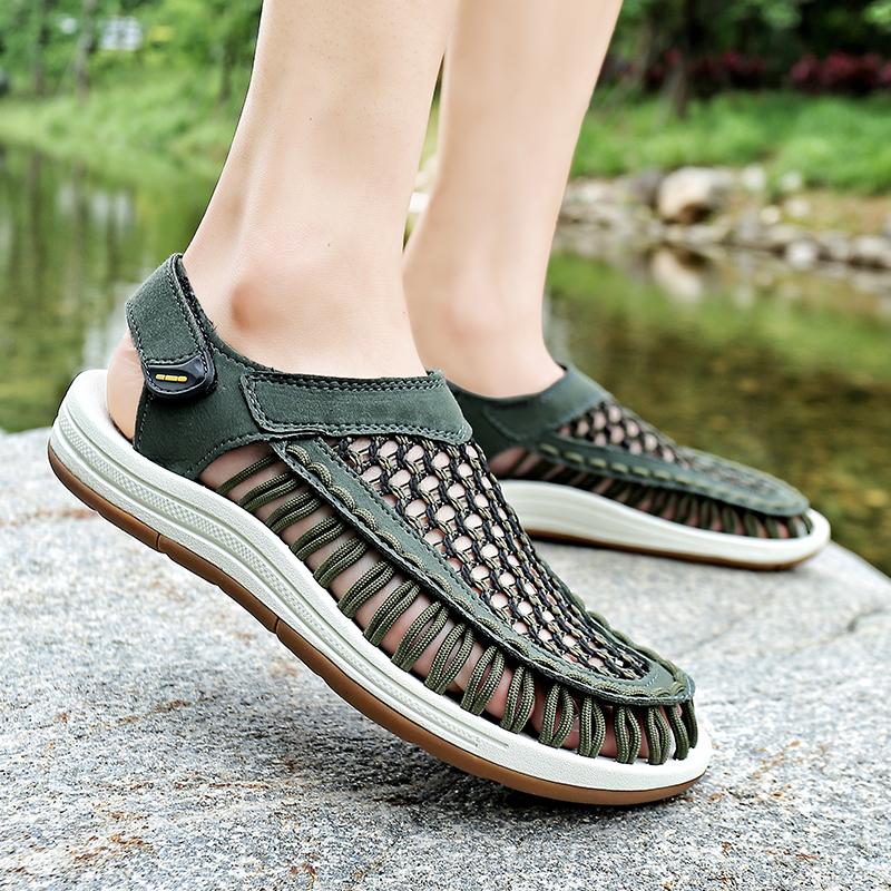 New Style Men Walking Shoes New Fashion Men's Sandals All-match Quick Dry Wading Aqua Shoes Cool Beach Flats Man Roma Footwear