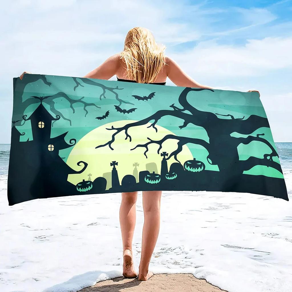 Halloween Beach Towel Microfiber Pumpkin Lantern Bath Towel Quick Dry Hand Towels Multipurpose for Bathroom, Hotel, Gym and Spa
