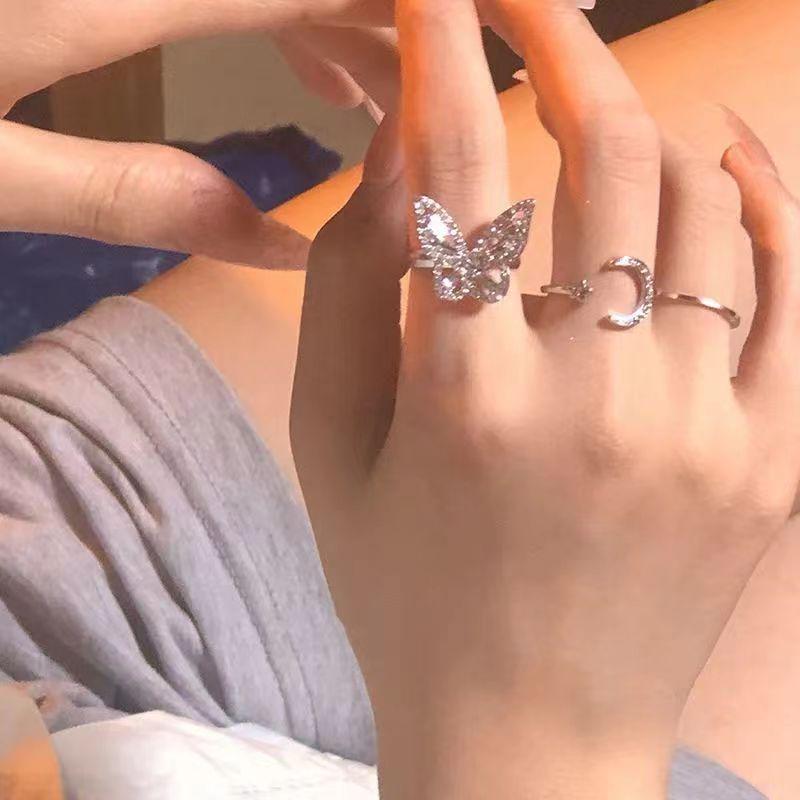 Silver Diamond Butterfly Ring: Niche Original Design for Women, Super Shiny, Gentle and Elegant Style, Adjustable Fit.