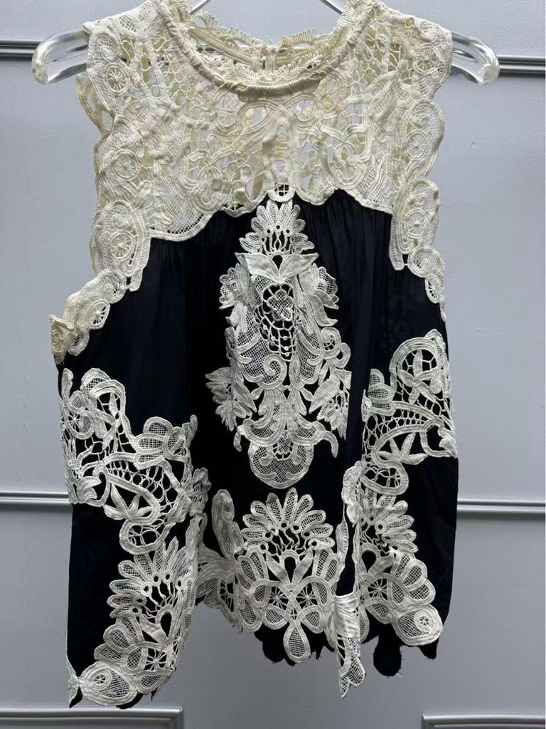 Nanyou Retro French Lace Color Block Sleeveless Vest Top