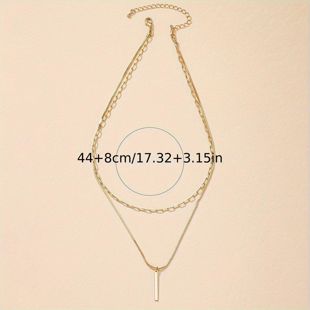 A Golden Yellow Multi-layer Metal Square Strip Pendant Necklace Is Suitable for Ladies and Girls To Party and Vacation