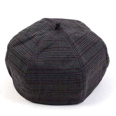 Univerzálna chémia Beret s kockovaným vzorom Charcoal Glen
