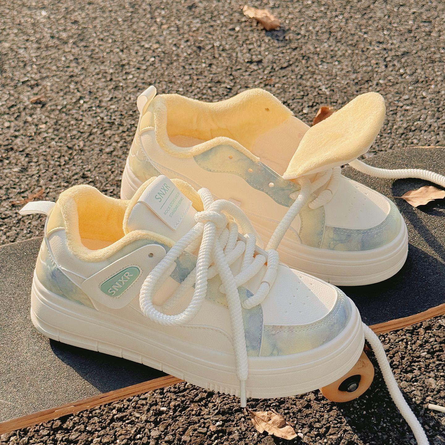 

Thick soled autumn and winter new warm white shoes with added fleece versatile women s sports shoes 35 синий