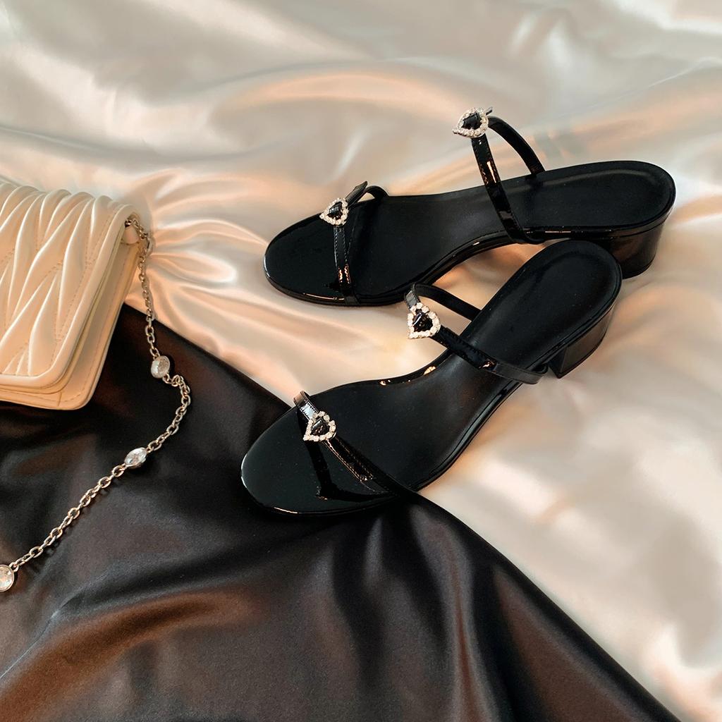 Sheepskin Version~ French Rhinestone Love Buckle Flat-soled Sandals for Women's Summer Versatile Round Head with Thick Heels and Cool Slippers