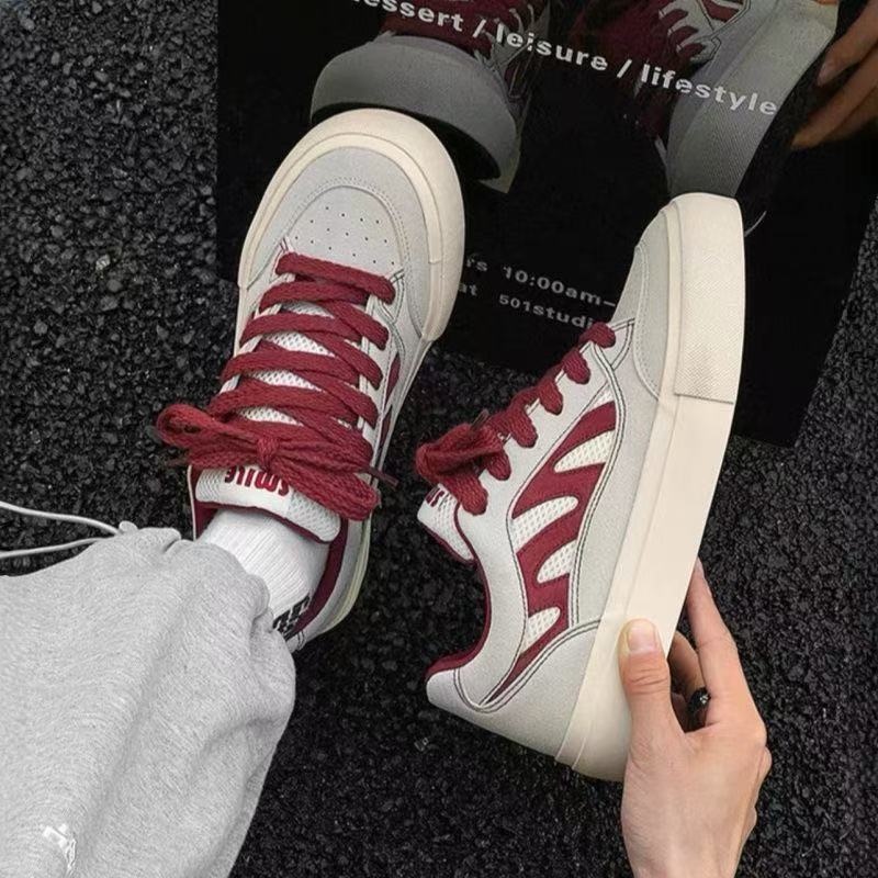 New spring breathable leisure sports soft baseplate shoes student white tide shoes
