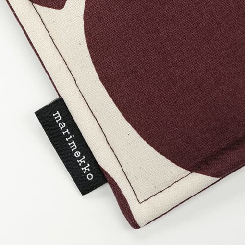 Marimekko Pieni Unikko Pot Holder (Burgundy X Cotton) 071765 832, Fall/Winter 2022, Trivet/Potholder, Floral Print, Kitchen Accessories, Nordic Style,