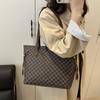 Classic Mogram Shoulder Bags European American Retro Tote Bags Simple Trendy Handbag Persalized Design, Trendy Commuter Bags