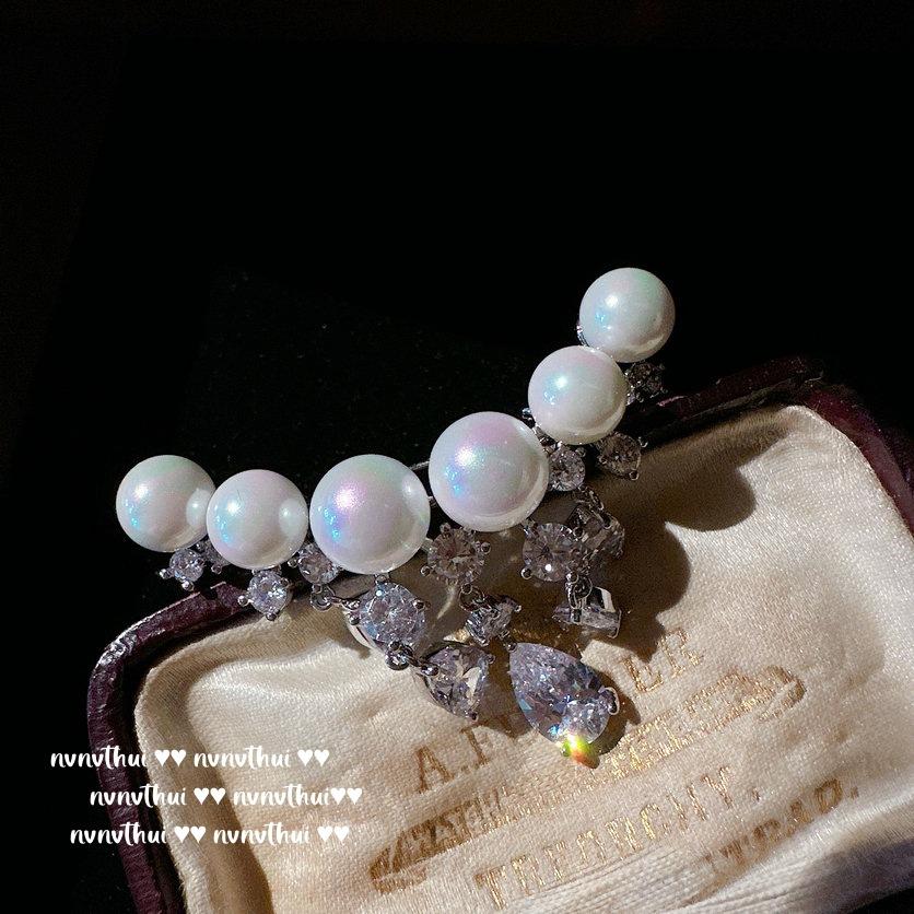 Yuji Colorful Pearl Water Drop Gemstone Brooch, Mermaid Tears, Plated With 18K Gold, Teardrop String Fringed Zircon Necklace.