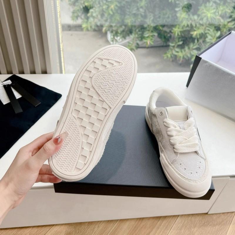 Autumn New Release Leather Fashion Sneakers - Star White Laces, Same Design for Men and Women, Low-Top Sports Shoes