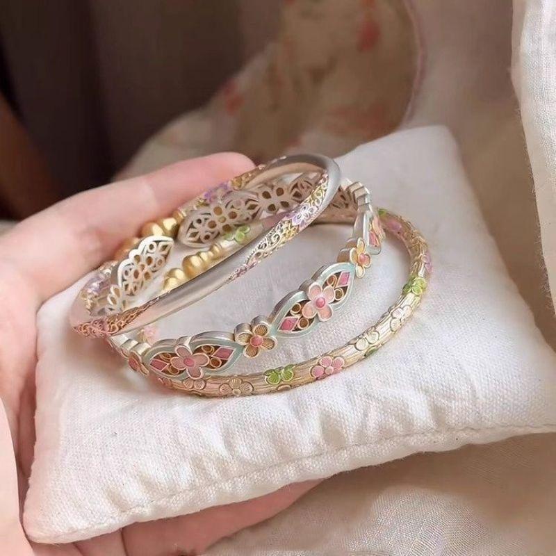 2026 New Chinese Retro Enamel Color Bracelet for Girlfriends, Popular Retro Bracelet