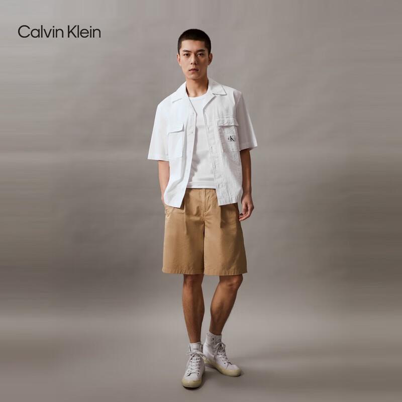 Calvin Klein Jeans Men s Short Sleeve Utility Shirt S
