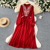 Vintage Maxikleid für Damen, Stickerei, V-Ausschnitt, lange Ärmel, Damenkleid, Schnürung, hohe Taille, elegante Kleider