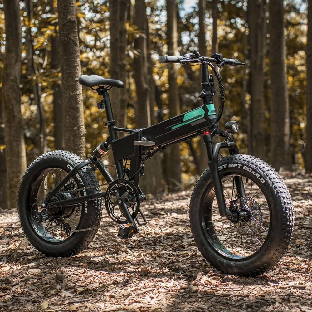 CST BFT 20palcová pneumatika pro sněžný a plážový jízdní kolo s tlustými koly 20x4.0 Elektrická sněžná fréza MTB Kolo Protiskluzová pneumatika s tlustými koly / duše