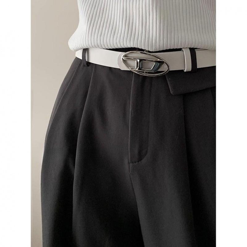 Modern Womens Black Denim Pants With Sleek Minimalist Design And Belt