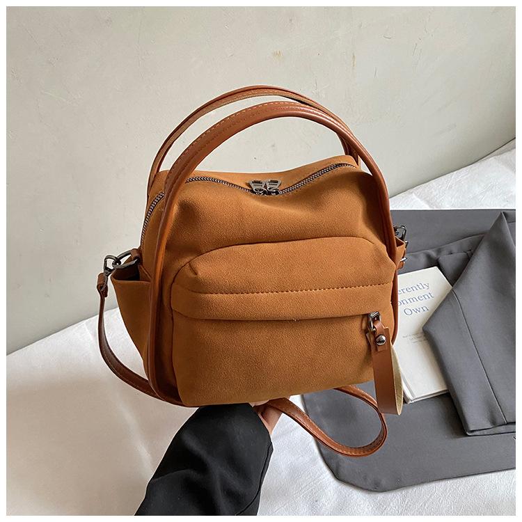 Simple and lightweight casual nylon bag 2025 fashion versatile women's messenger bag shoulder portable commuter bag