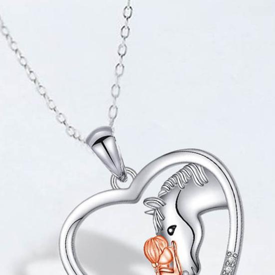 Horse Necklace for Women Girl And Horse Heart Pendant Necklace Sparkling Rhinestone Necklace Jewelry Gift for Horse Lovers Girls Daughter