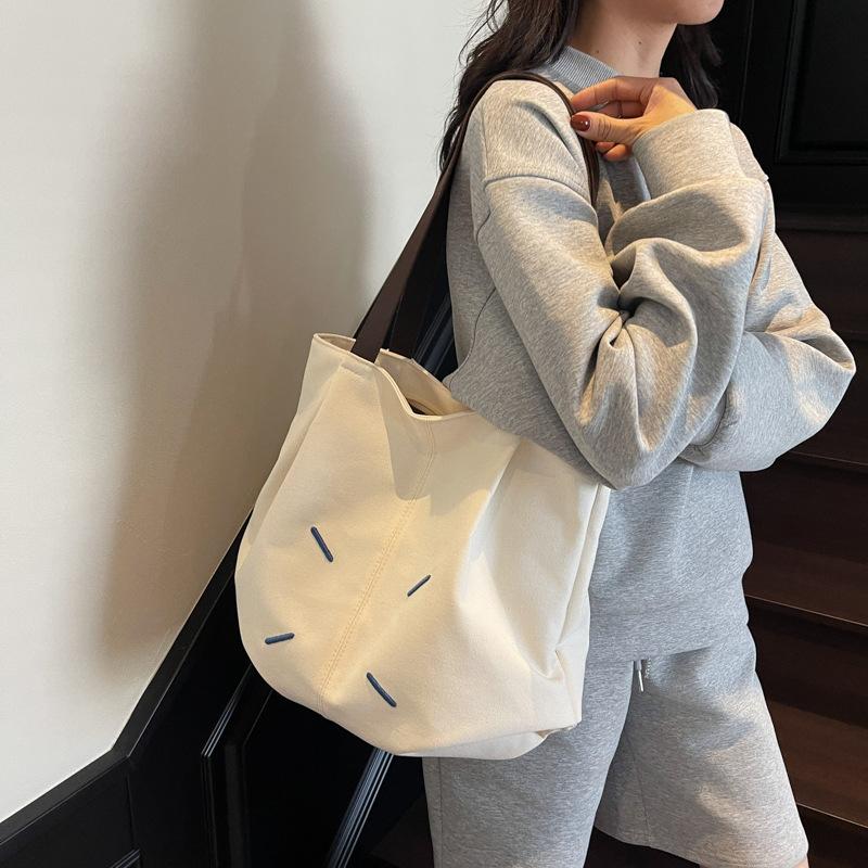 Large capacity canvas bag, women's versatile new casual shoulder college student class tote bag