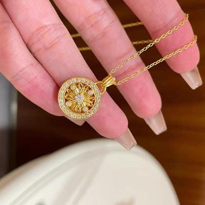 Golden Sunflower Starburst Compass Pendant Necklace - Women's Luxury Versatile Clavicle Chain