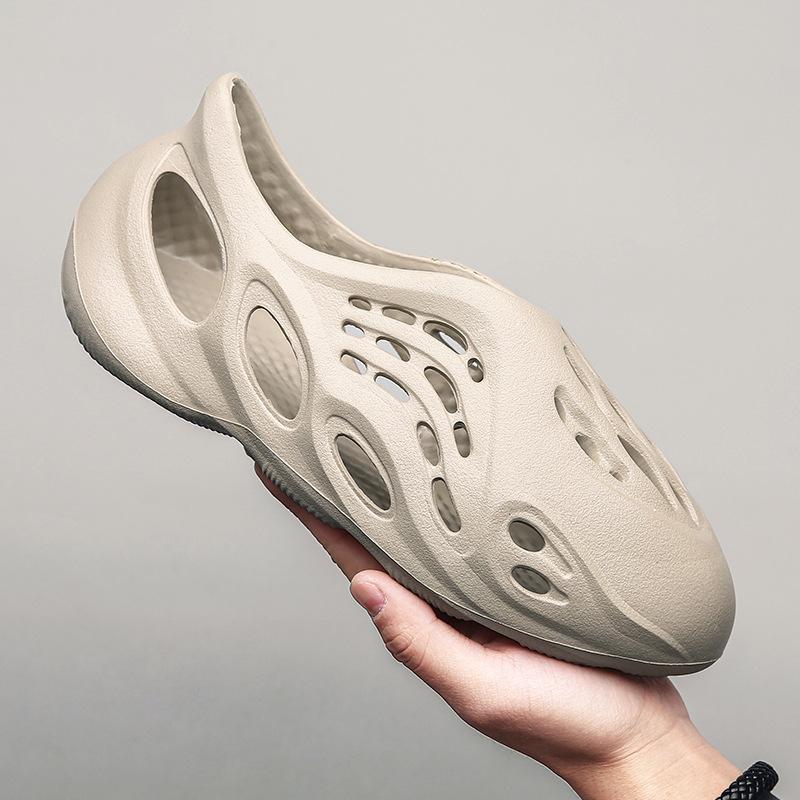 

Putian coconut hole shoes couple large size 47 summer thick-soled anti-skid beach sandals men s all-inclusive 47