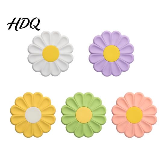 Spill Resistant Placemat Flower Shape Placemat Non-Slip Heat Table Mat Anti-Scald Hot Burr-free Pot Holder for Bowls Cups Pots Dining Mat