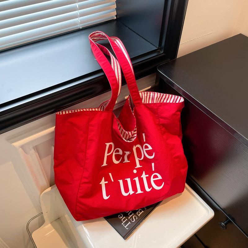 Ленивый ветер холщовая сумка 2025 лето новая алфавитная холщовая сумка женская плечевая большая вместимость студенческая для занятий и поездок