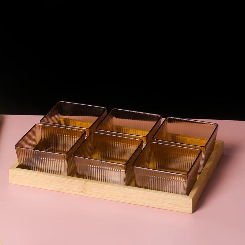 

Dewei Chi 6-Compartment Acrylic Snack & Fruit Serving Tray