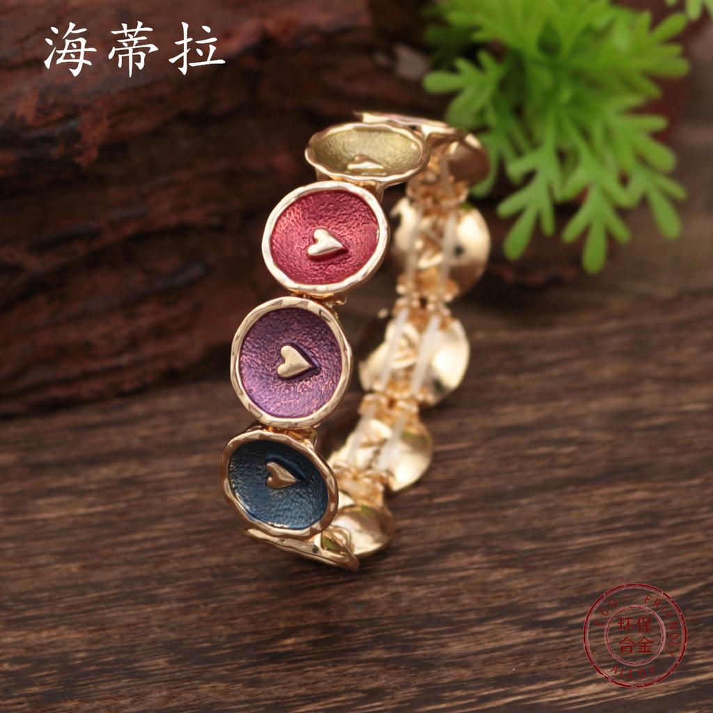 Enamel Color Round Love Elastic Bracelet, High-end Women's Versatile Heart-shaped Alloy Bracelet