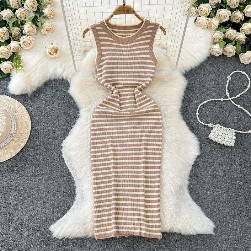 

Summer New Temperament Crew Neck Sleeveless Stretch Waist Hip Knitted Dress No Slit Sleeve Hip-Wrapped Mid-Length Dress Khaki One size